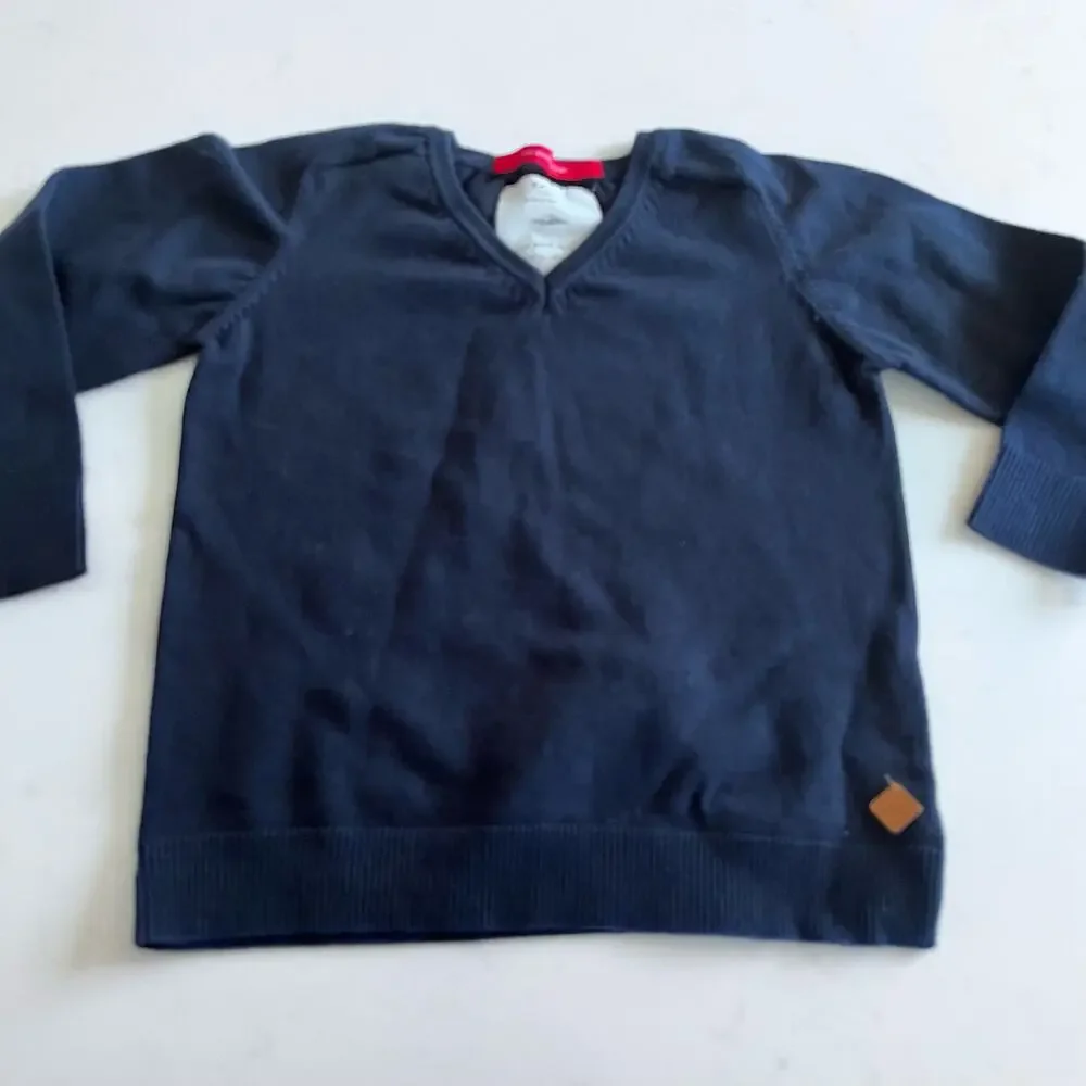 Zara boys navy cotton v-neck preppy sweater size 4